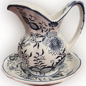 Vintage enesco mini pitcher and saucer